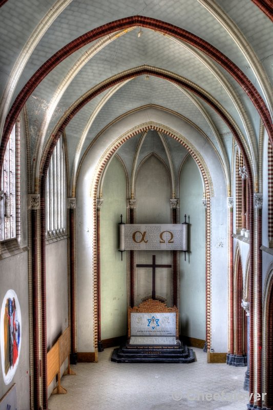 sized__DSC9416_7_8_9_tonemapped.JPG - Forest Girls - De Kerk